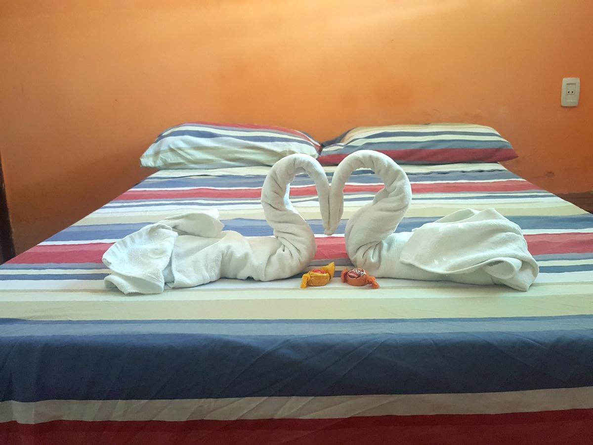 Media Veronica Hostel Suites Pipa Ares Экстерьер фото